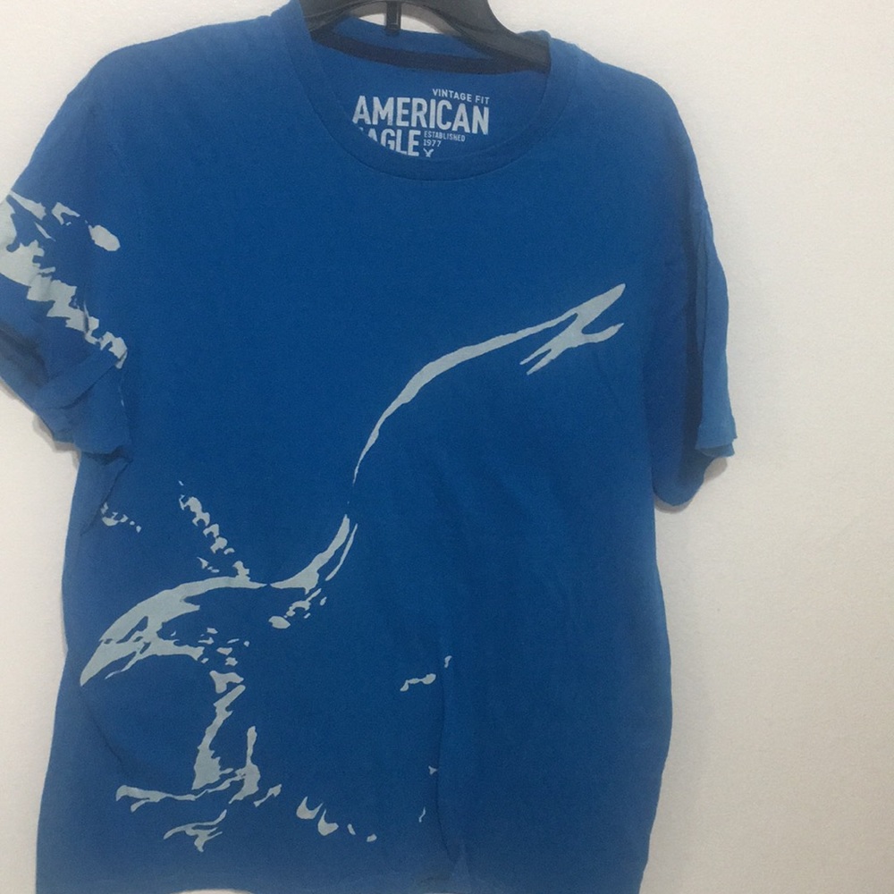 American Eagle men’s t-shirt